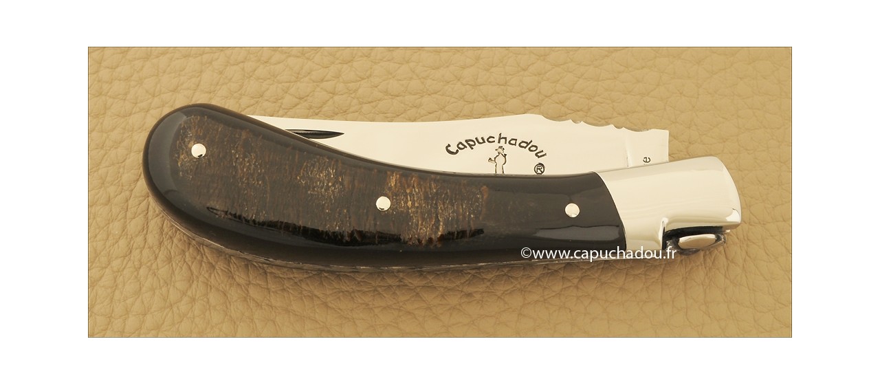 "Le Capuchadou-Guilloché" 10 cm hand made knife, buffalo bark horn