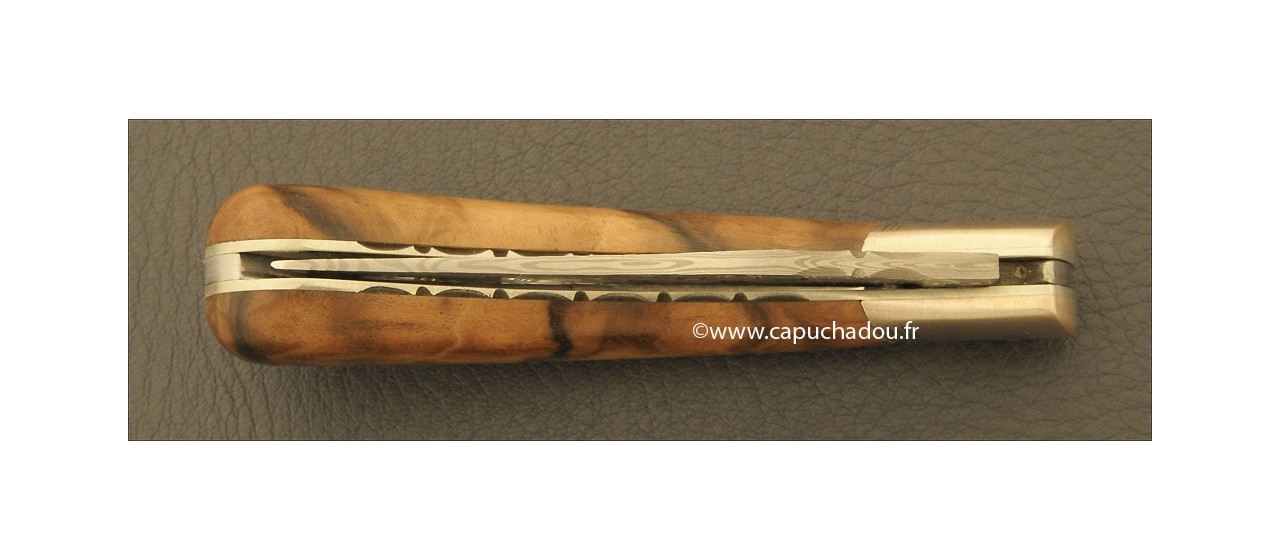 "Le Capuchadou-Guilloché" 10 cm hand made knife, walnut & Damascus