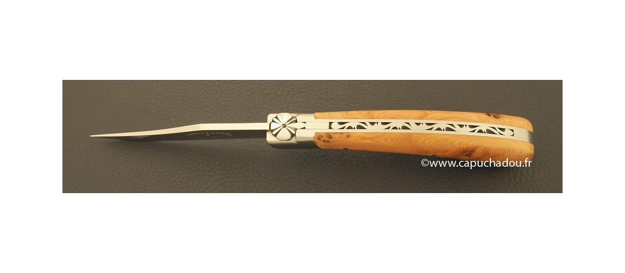 "Le Capuchadou" 12 cm hand made knife, juniper
