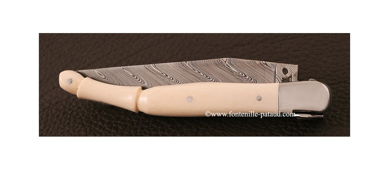 Laguiole de collection sculpté en ivoire