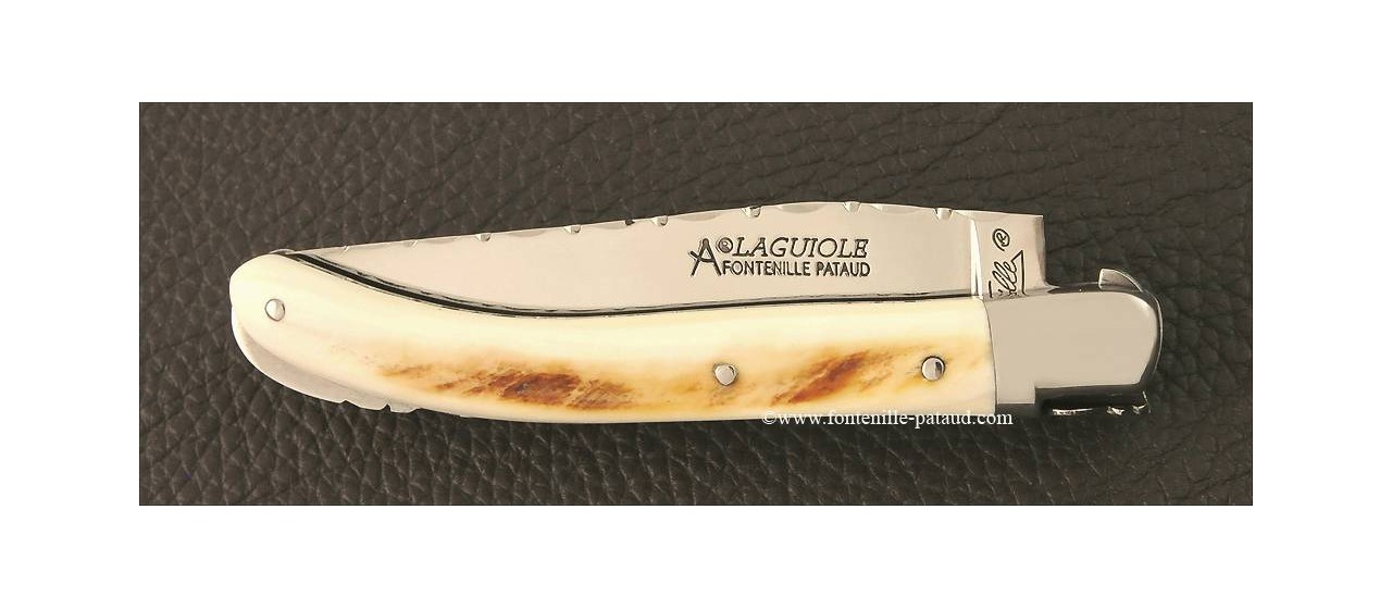 Couteau laguiole le Pocket guilloché en ivoire de phacochère