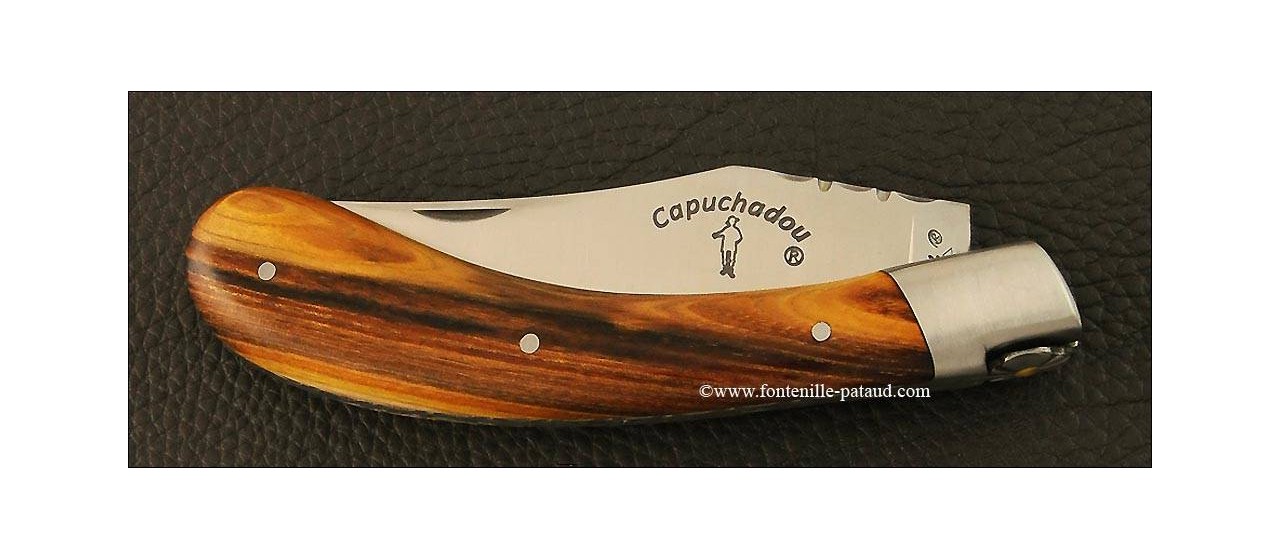 "Le Capuchadou-Guilloché" 12 cm hand made knife, Pistachio wood