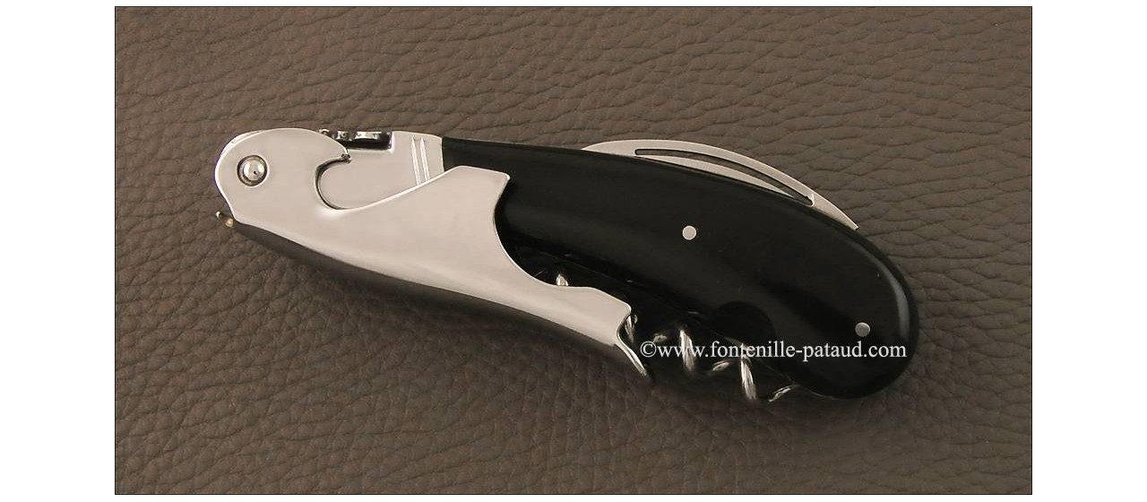 Laguiole Magnum corkscrew buffalo horn tip