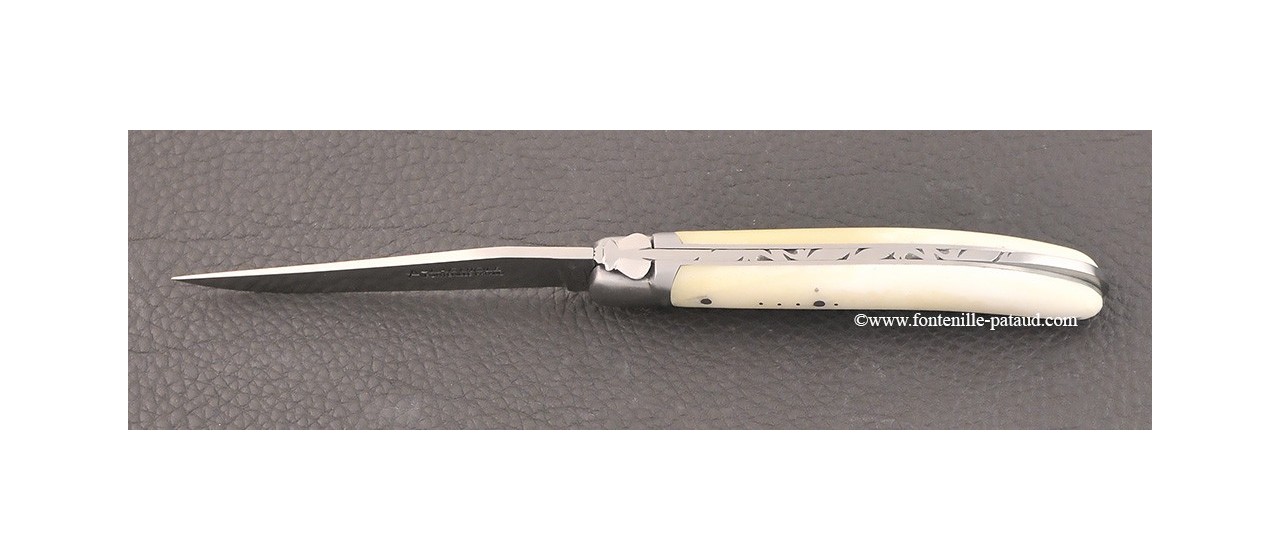 Laguiole Knife Le Pocket Classic Range Real cow bone