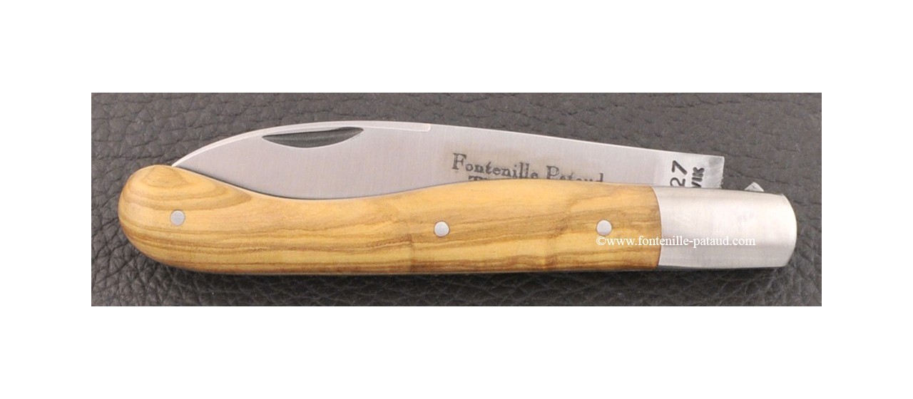 Aurillac shepherd's knife Olivewood