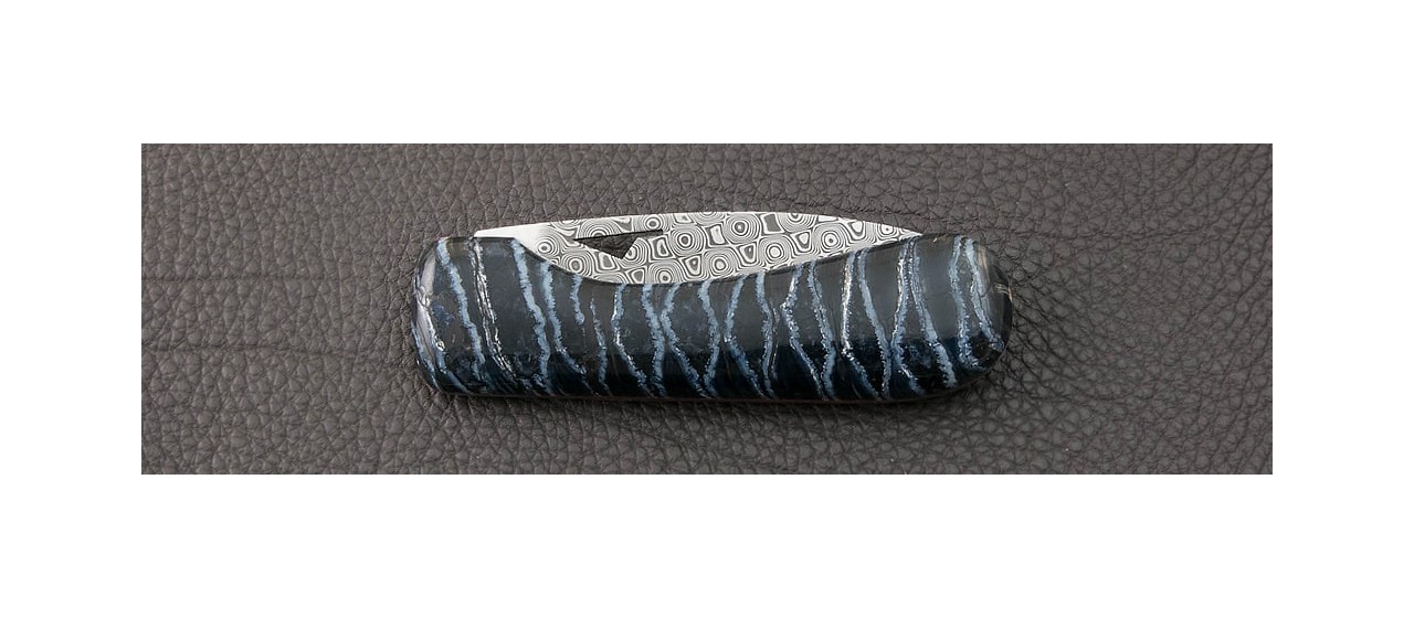 Couteau U Cumpa Corse Damas Molaire de Mammouth fossile bleue fabrication artisanale