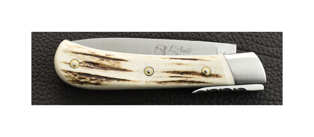 Couteau Corse artisanal à palanquille bois de cerf