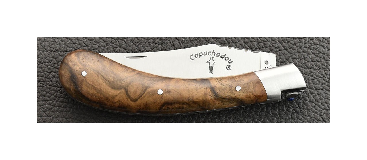 "Le Capuchadou-Guilloché" 12 cm hand made knife, walnut