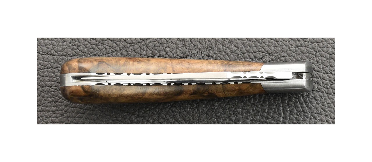 "Le Capuchadou-Guilloché" 12 cm hand made knife, walnut