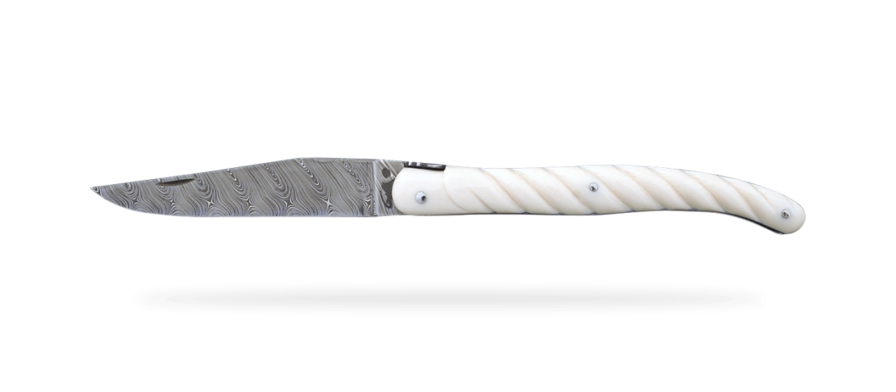 French laguiole knife handmade by french knife maker