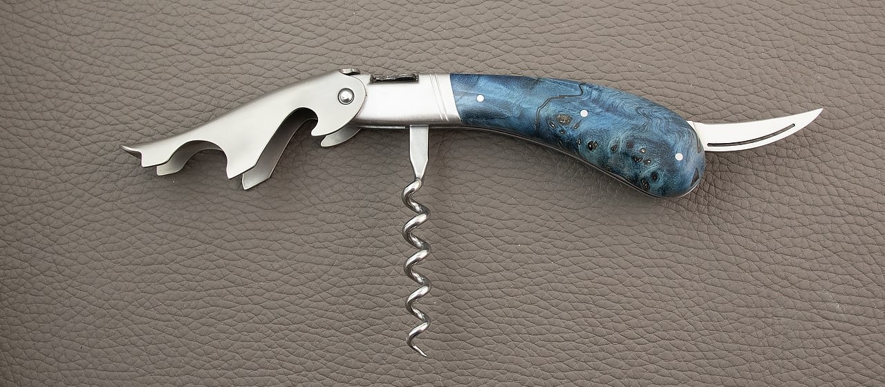 Laguiole Magnum corkscrew Blue Stained poplar burl