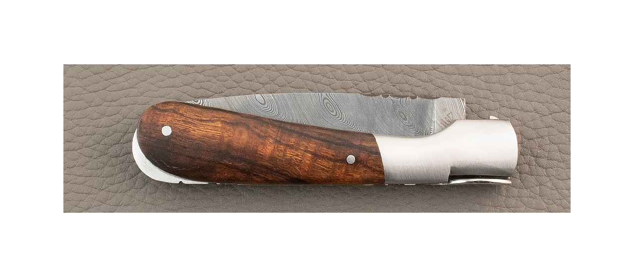 Corsican Pialincu knife Damascus range Ironwood