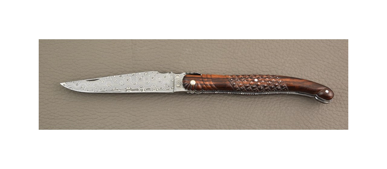 Laguiole delicate filewok damascus blade and ironwood handle