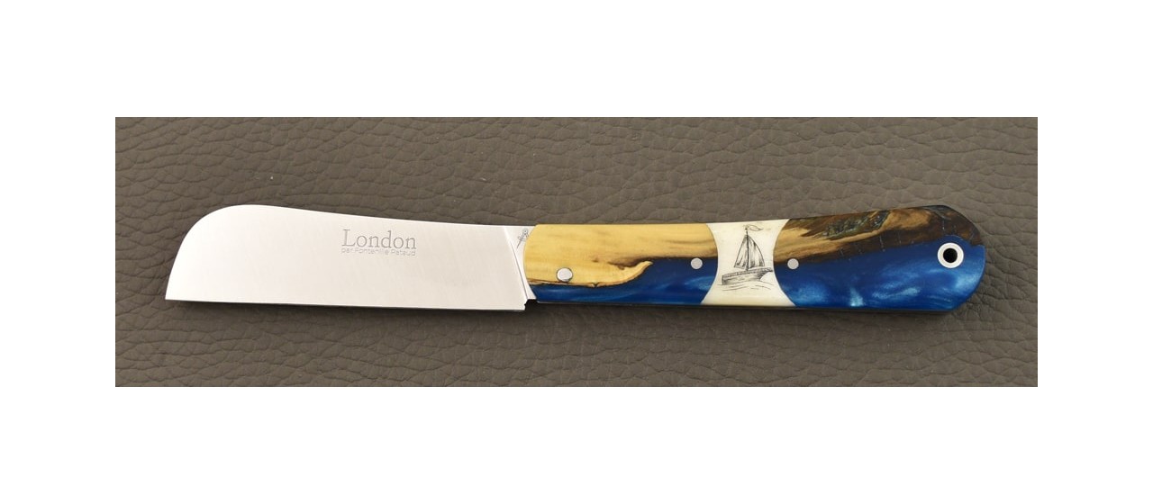 London 9 cm Hybrid boxwood and Sailboat Scrimshaw