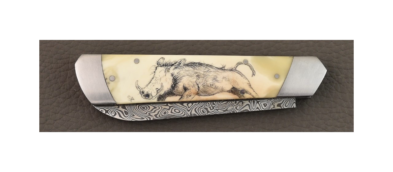 Le Pradel Scrimshaw Phacochère et lame Damas