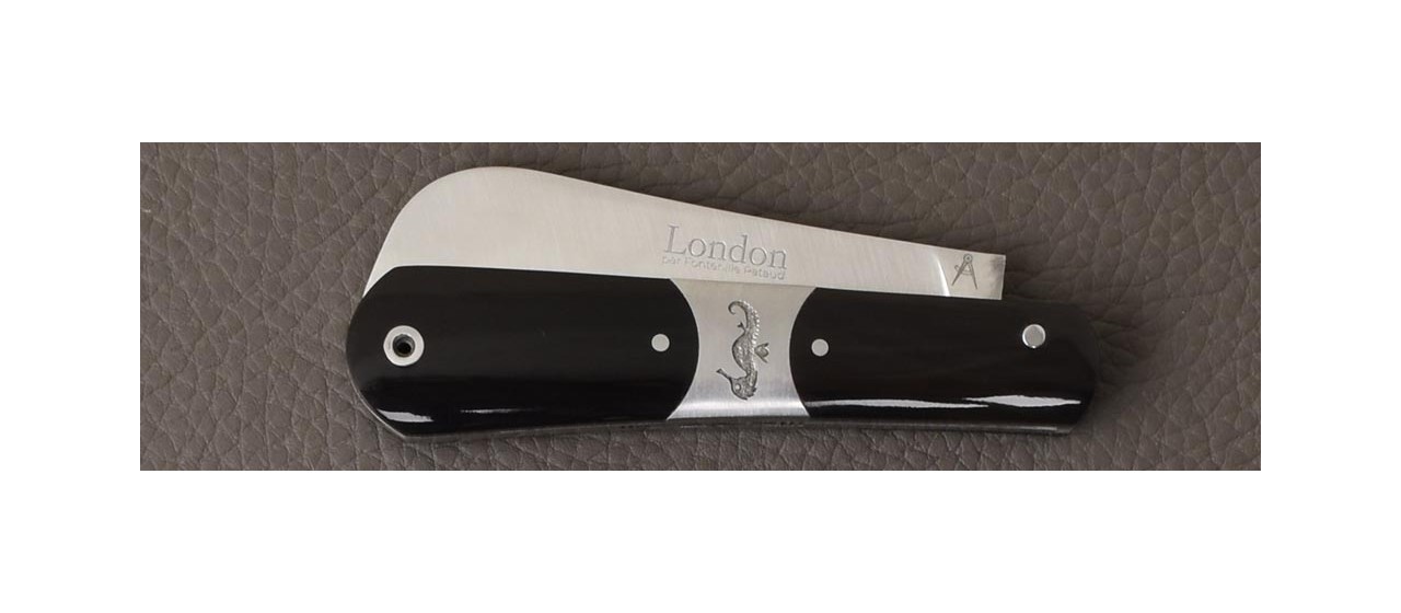 London sealor knife buffalo horn and hand-engraved