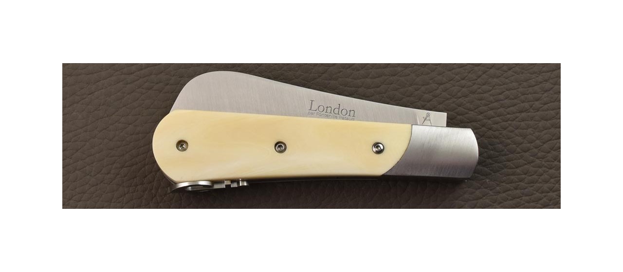 Sailor's penknife London handmade in France Warthog ivory