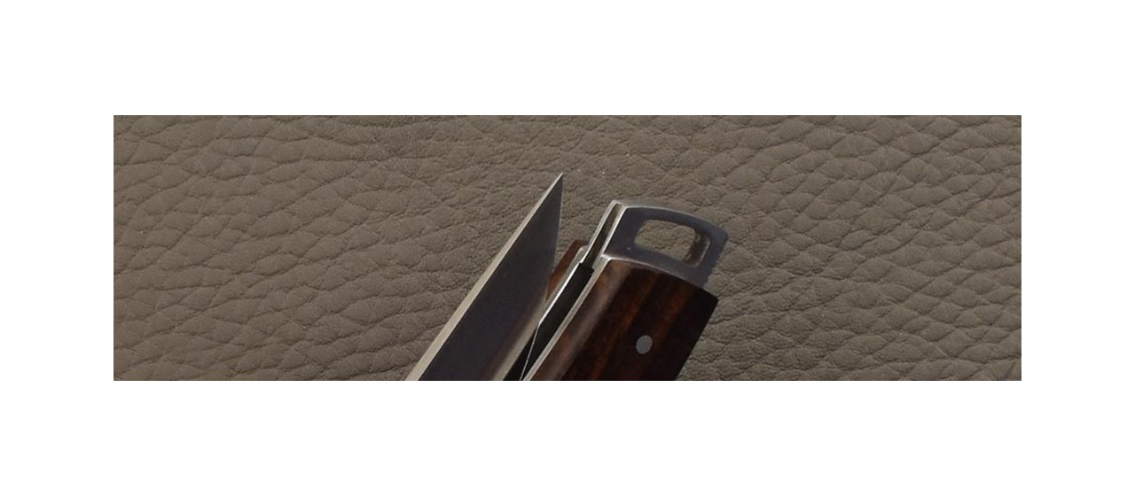 Le Thiers® Nature folding knife Ironwood & engraving