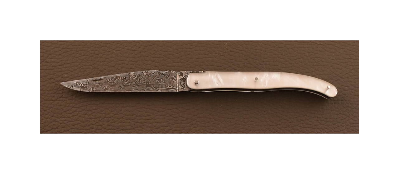 Laguiole Traditional 11 cm Damascus Range Full handle Mother of pearl inlayed