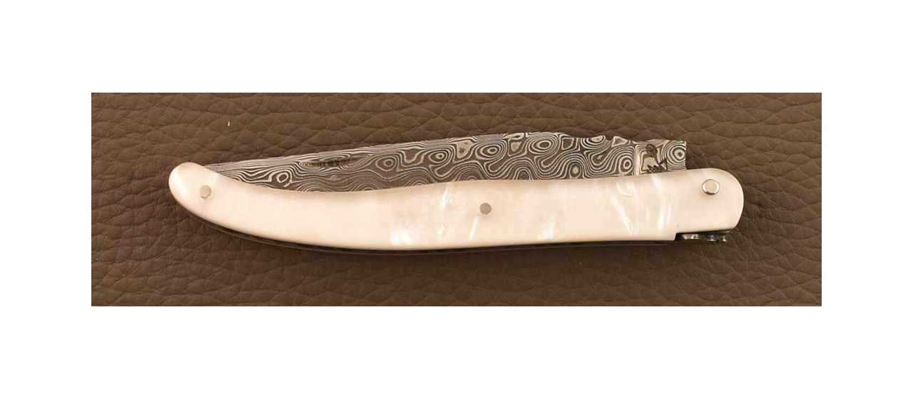 Laguiole Traditional 11 cm Damascus Range Full handle Mother of pearl inlayed