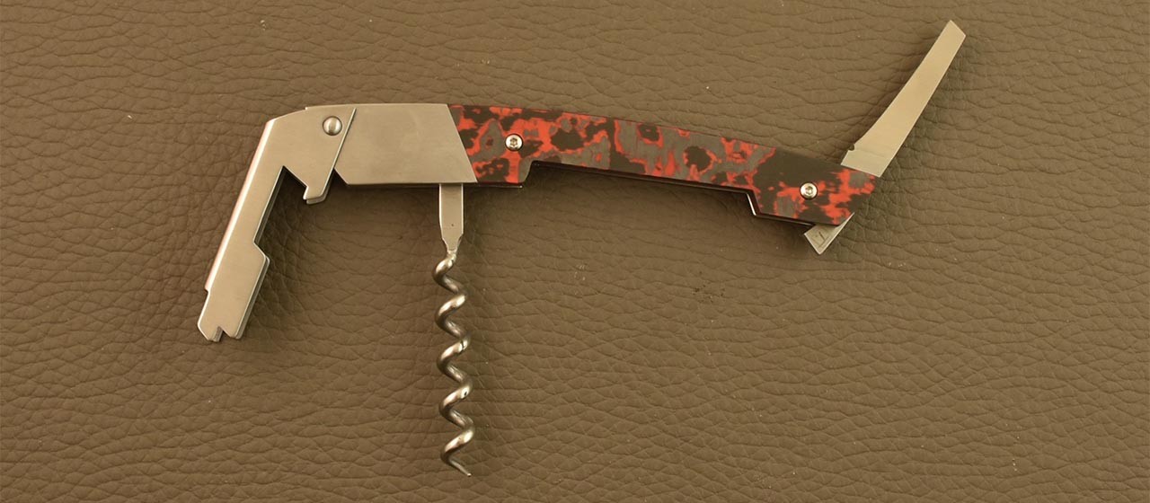 Couteau de sommelier en Fat Carbon Lave fabriqué par Fontenille Pataud à Thiers - France