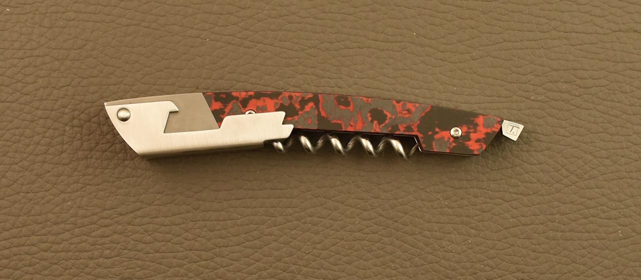 Couteau de sommelier en Fat Carbon Lave fabriqué par Fontenille Pataud à Thiers - France