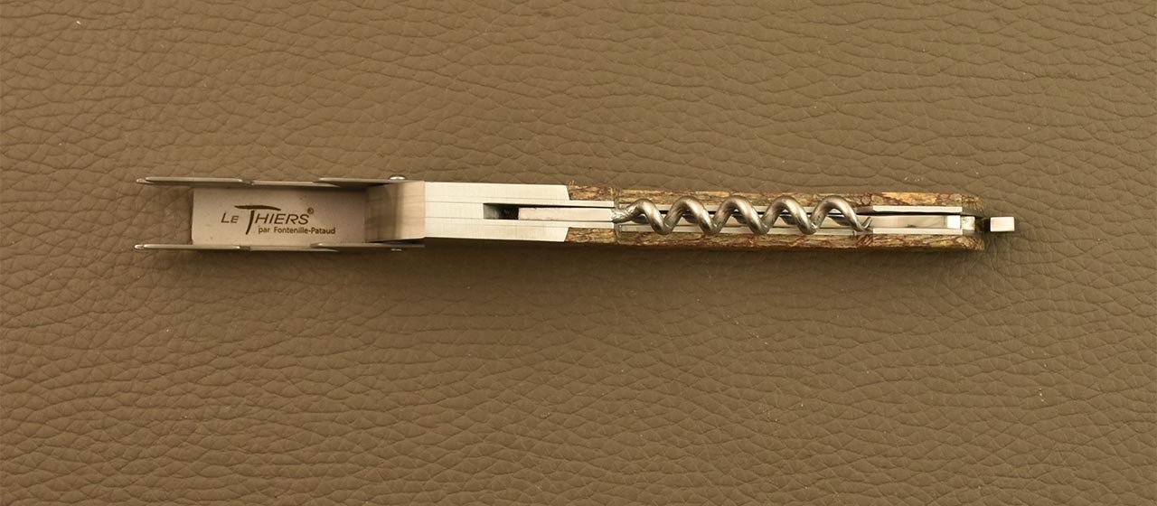 Guava tree sommelier knife made by Fontenille Pataud in Thiers - France