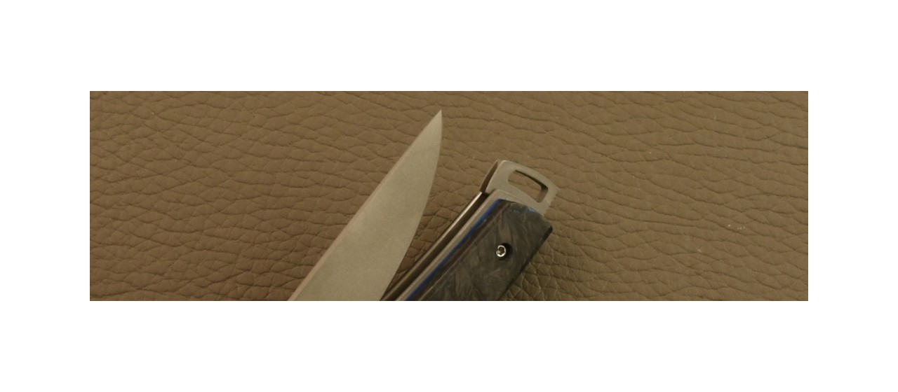 Le Thiers® Nature Fat Carbon Blue Dark Matter knife