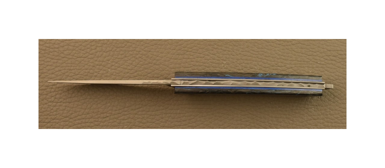 Le Thiers® Nature Fat Carbon Blue Dark Matter knife