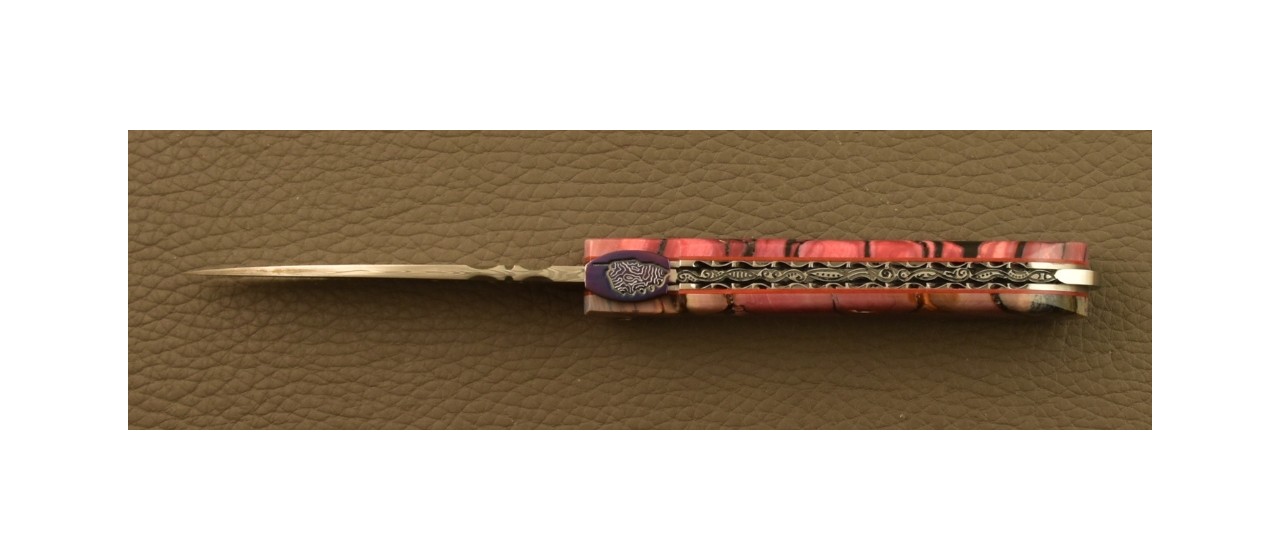 Couteau Pialincu Corse Damas Plein Manche Tranche de Mammouth, Guillochage fin