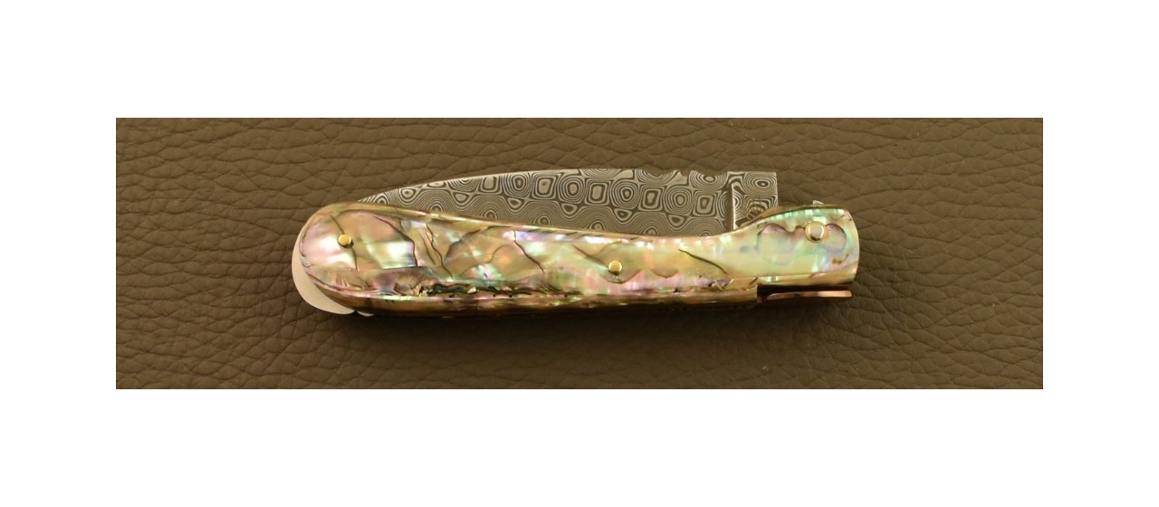 Couteau Pialincu Corse Damas Plein Manche Nacre, Guillochage fin