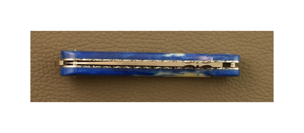 Couteau Sperone Corse Damas Plein Manche Os Bleu, Guillochage Fin