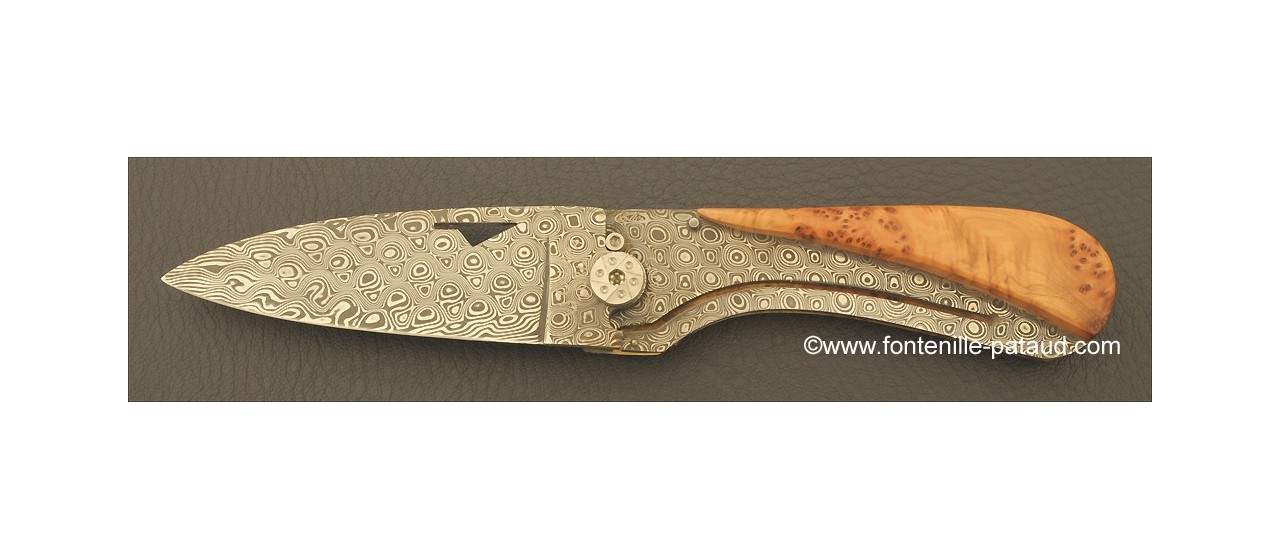 Corsican U Cumpa knife Damascus Range Juniper