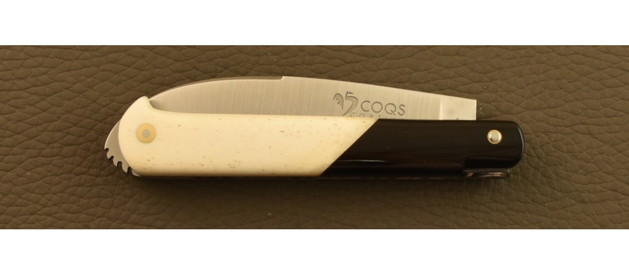 5 Coqs knife Classic Range Black Buffalo Horn and Real bone