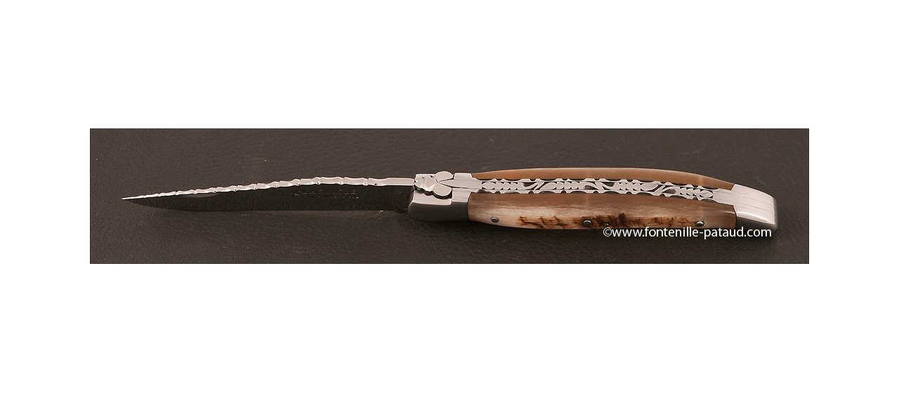 Laguiole knife with ram horn handle