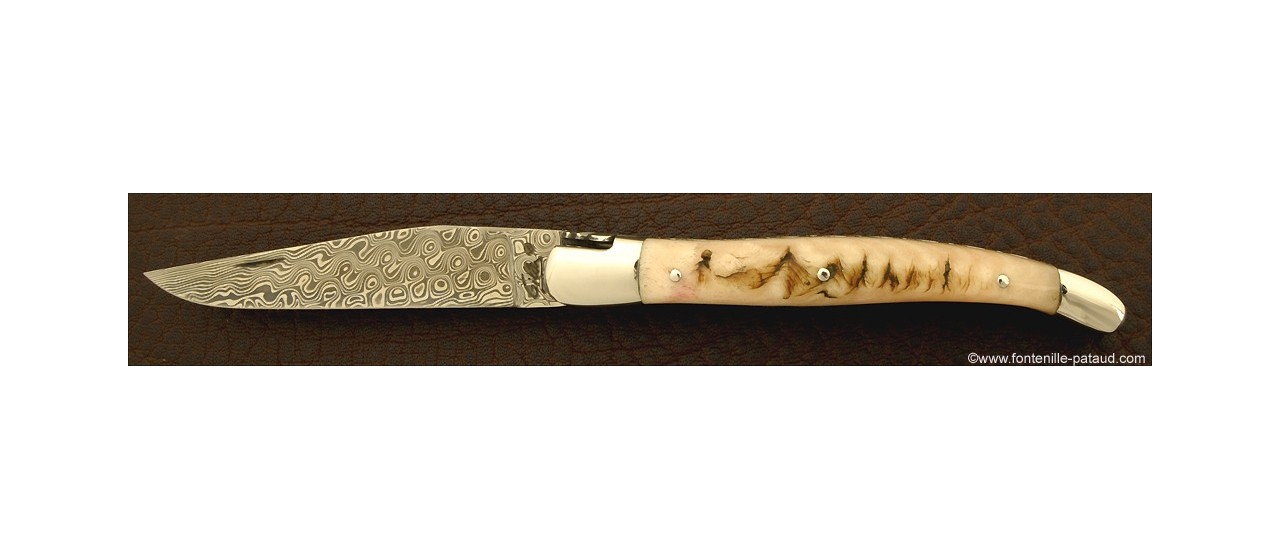 ram horn handle and damascus blade for this laguiole knife