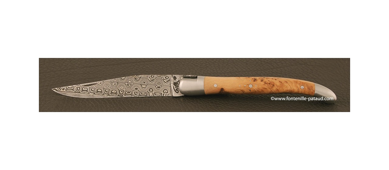 Damascus Laguiole knife with fragrant juniper wood