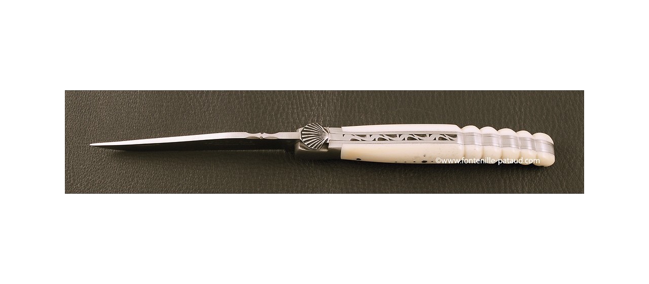 Collection laguiole knife carved