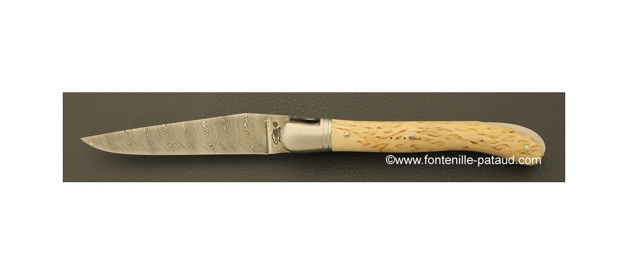 Curly birch laguiole knife and damascus steel blade