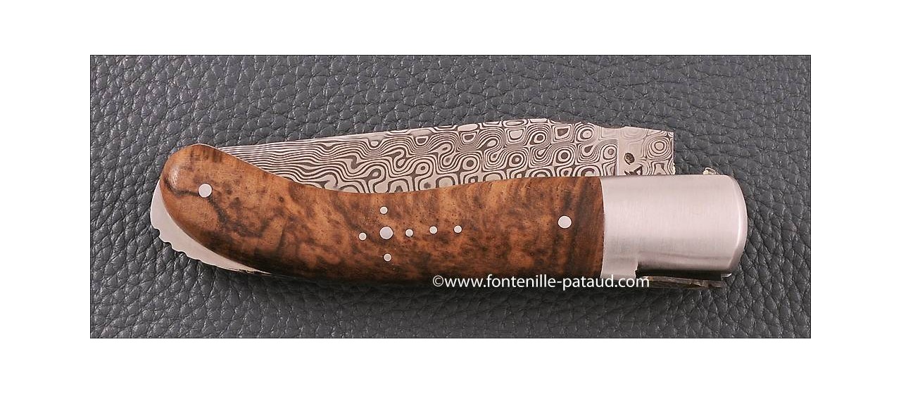 Laguiole Knife Sport Damascus Range walnut Delicate file work Gold