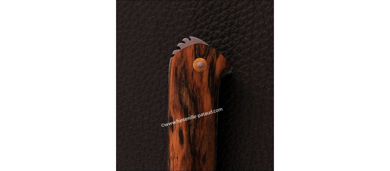 Le 5 Coqs knife bocote hand made in France