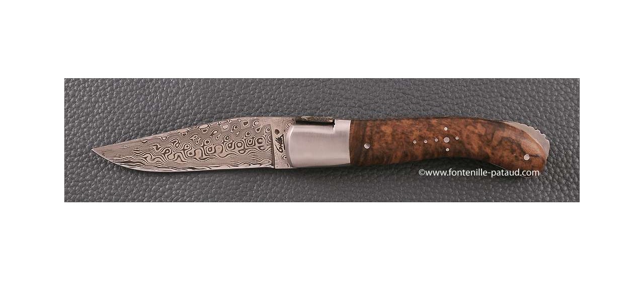 Laguiole Knife Sport Damascus Range walnut Delicate file work Gold