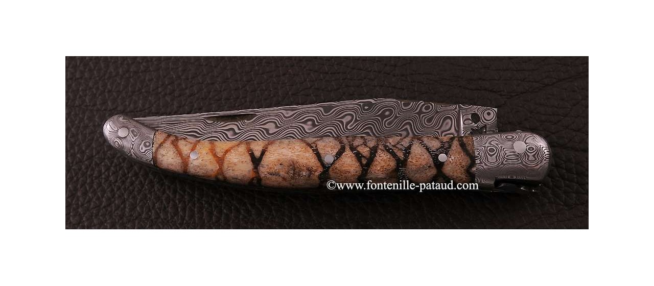 Damascus blade and bolsters laguiole knife