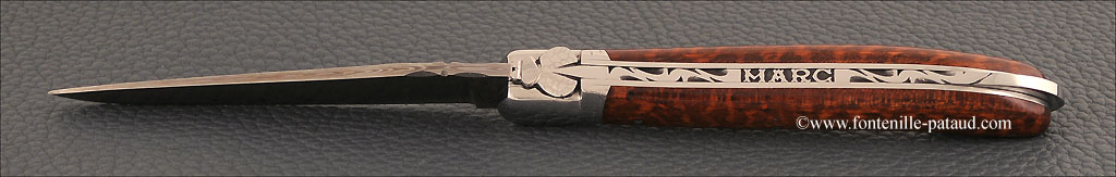 Engraving Laguiole knife